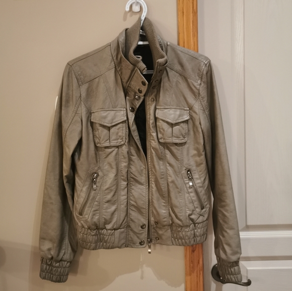 Leather Jacket - Picture 1 of 5